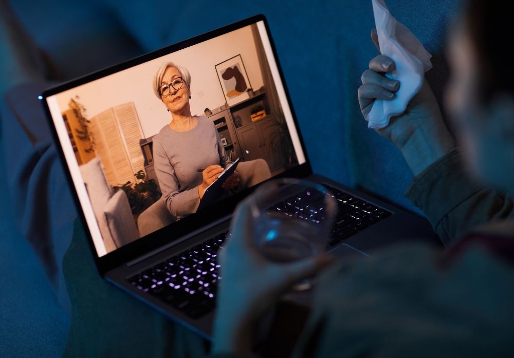 Çocuk ve Ergenlerde Online Terapiler